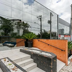 https://hks-studios-modernos-e-completos-a-500m-do-shopping.santa-catarina-brasil.com